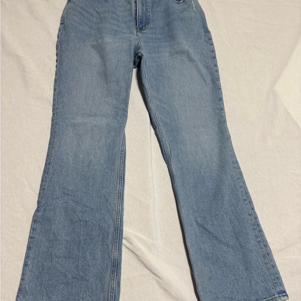 Abercrombie And Fitch The 70’s Vintage Flare Ultra High Rise Jeans Size 29/8s